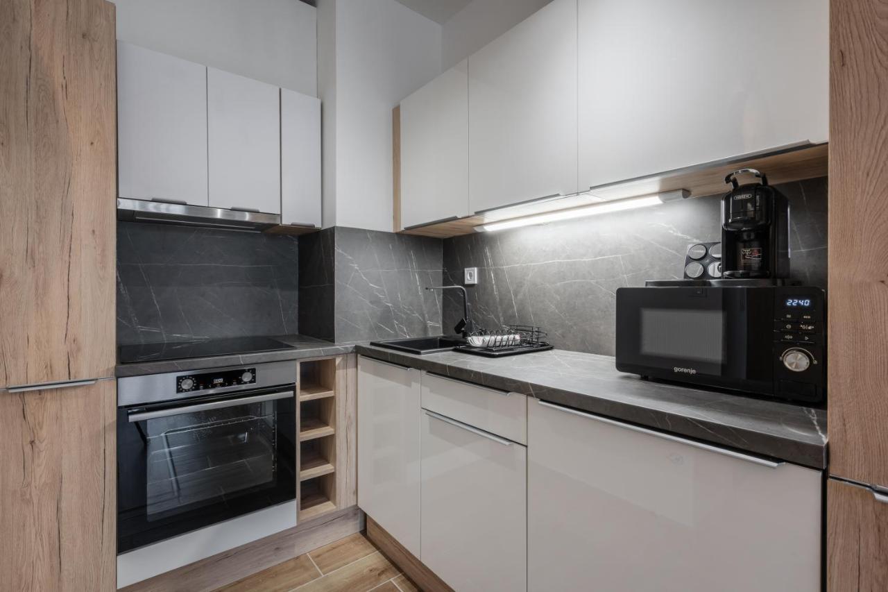 WestSide River Apartment Boedapest Buitenkant foto