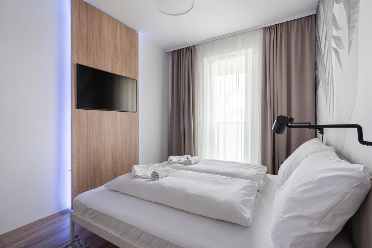 WestSide River Apartment Boedapest Buitenkant foto